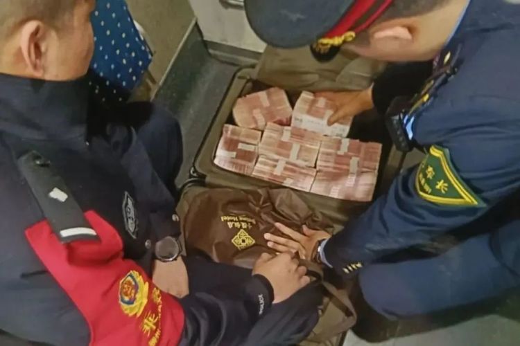 坐火车遗失物品怎么办？这样做快速找回