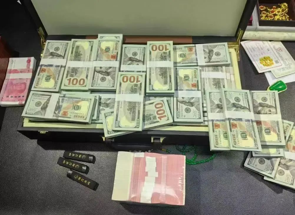 美女主播喊你刷礼物？警惕骗局！