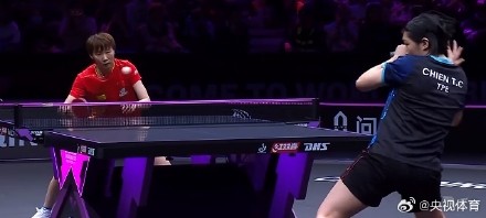 速胜晋级!王曼昱3比0简彤娟 速胜晋级!王曼昱3比0简彤娟