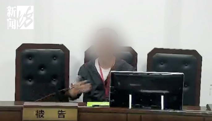 上海街头,妻子被撞后,丈夫拦停逃逸司机致其受伤,被索赔40余万元! 上海街头,妻子被撞后,丈夫拦停逃逸司机致其受伤,被索赔40余万元!