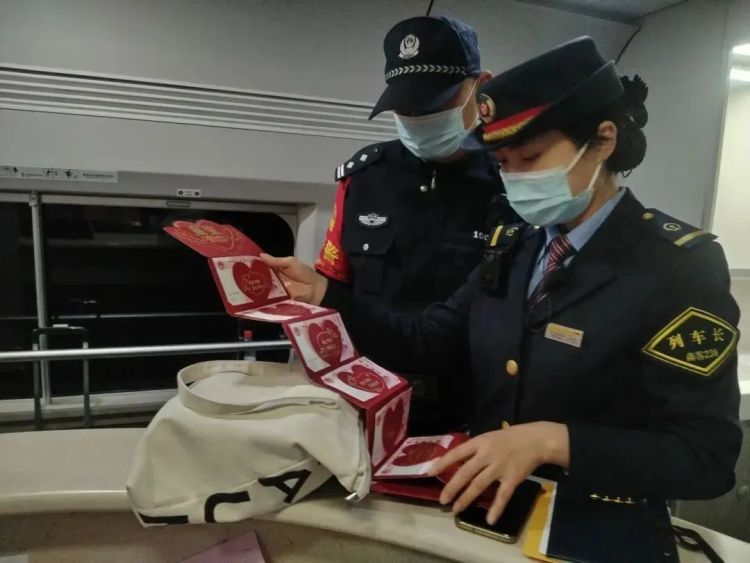 坐火车遗失物品怎么办？这样做快速找回