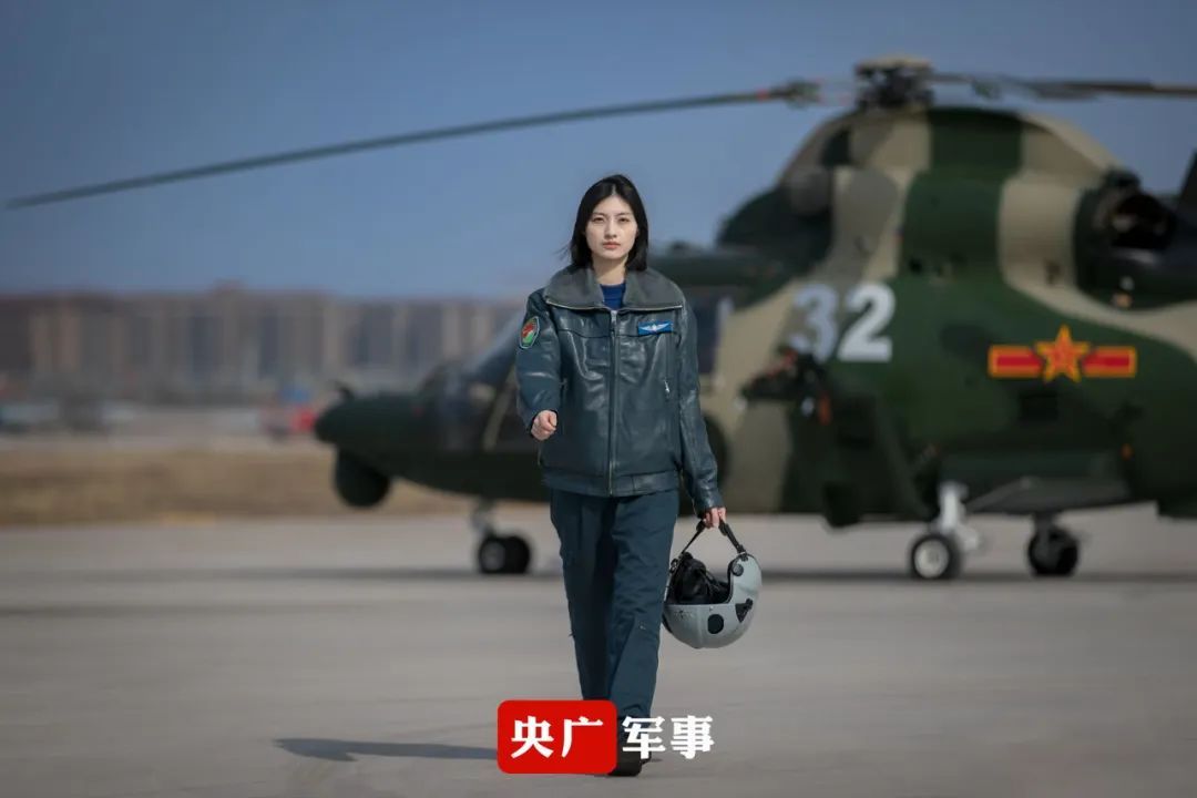 “00后”陆军女飞行学员,太飒了! “00后”陆军女飞行学员,太飒了!