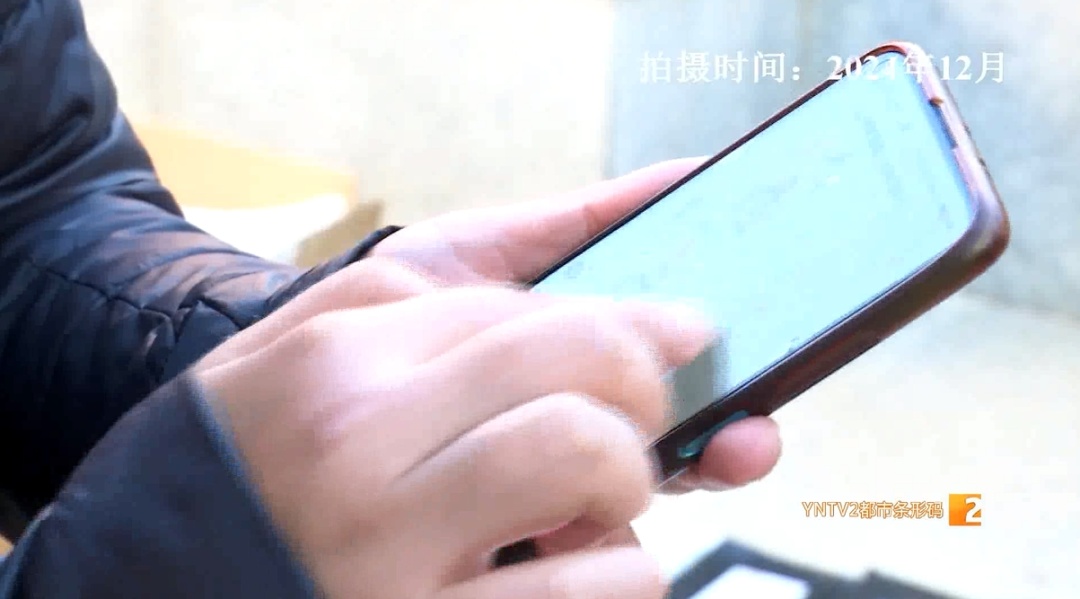 几乎天天下单，甚至重复下单！83岁老人万元网购200多本书！