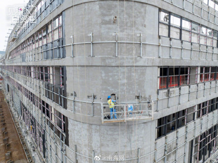 海南卫星超级工厂加紧施工