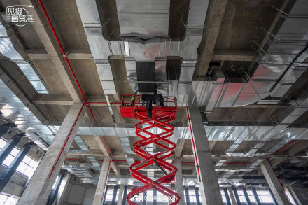 海南卫星超级工厂加紧施工