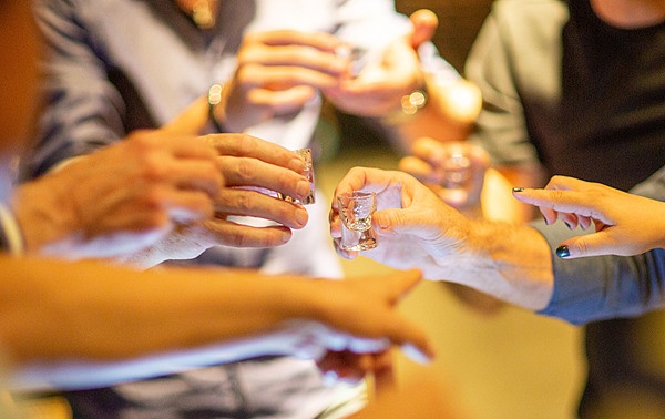 正大量上市! 上海多人紧急送医,近期高发! 有人呕血便血,还有人…紧急提醒