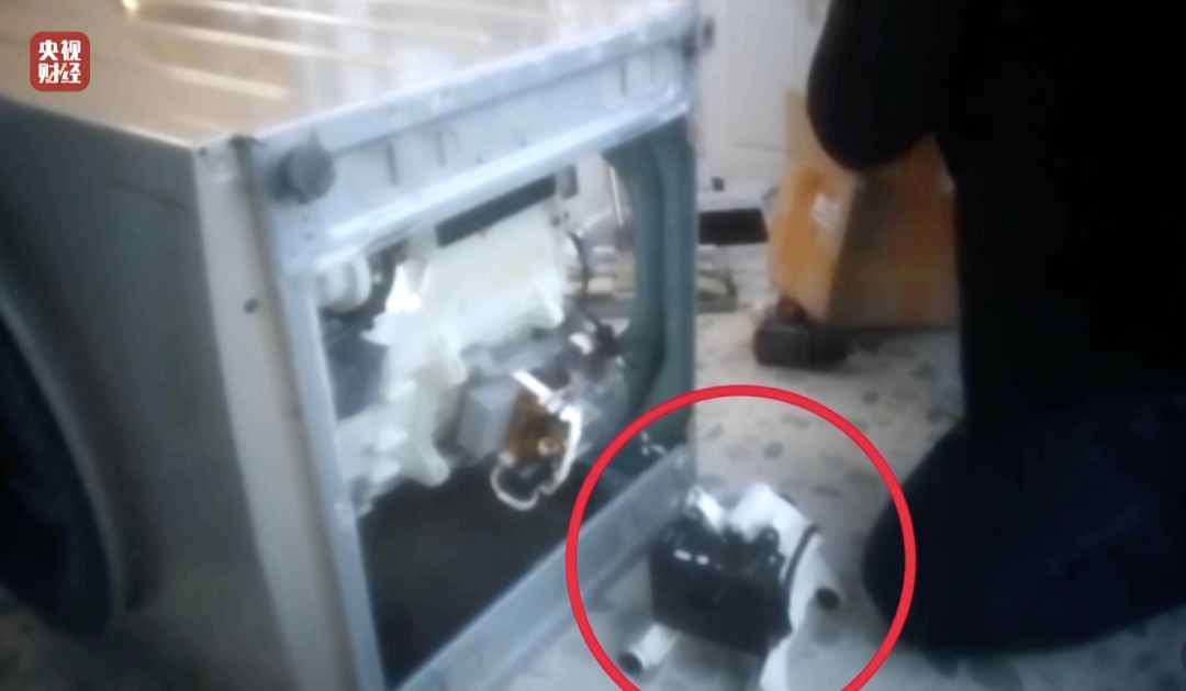 只打开水龙头就收费100元！啄木鸟最新回应