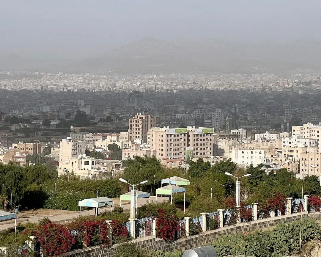 胡塞武装:目标是所有美国航母和军舰! 胡塞武装:目标是所有美国航母和军舰!