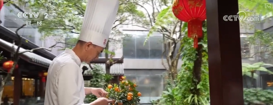 “春日盛景+限定美食” 花“香”盛“宴”点亮春经济