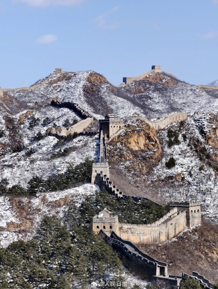 巍峨险峻！雪后长城就是一幅壮美中国画