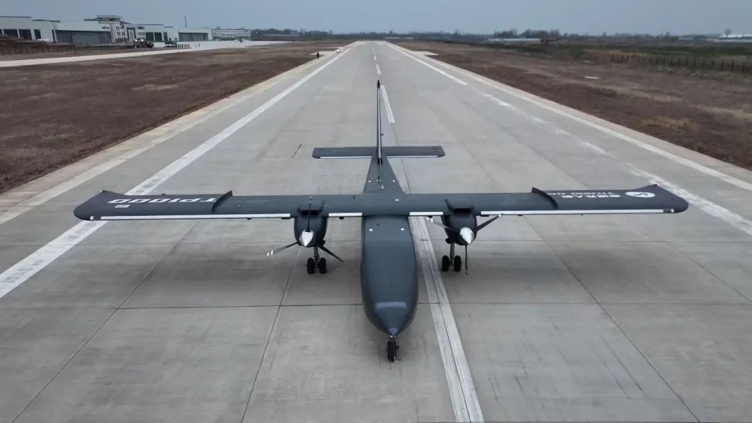 国内首款!首飞成功! 国内首款!首飞成功!