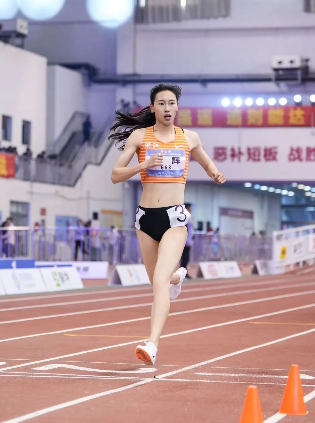 恭喜！这位杭州“00后”姑娘，太强了！