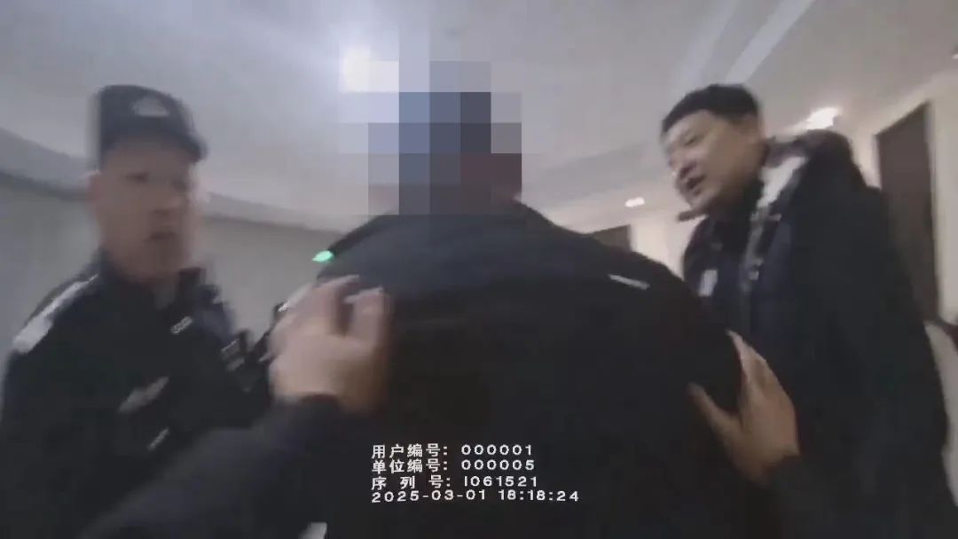 事发葫芦岛！通话2分钟后，轻生男子挂断电话……