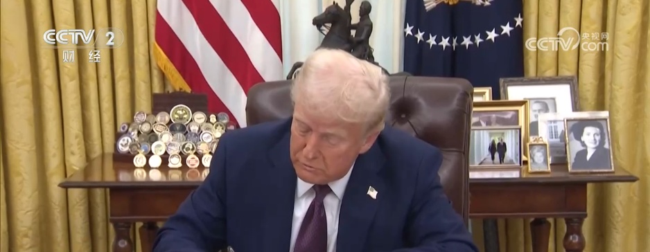 特朗普对外政策“吓退”外国游客 美国旅游业或损失数百亿美元 特朗普对外政策“吓退”外国游客 美国旅游业或损失数百亿美元