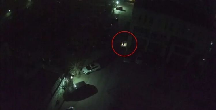 组团偷现金?4人迅速落网 组团偷现金?4人迅速落网