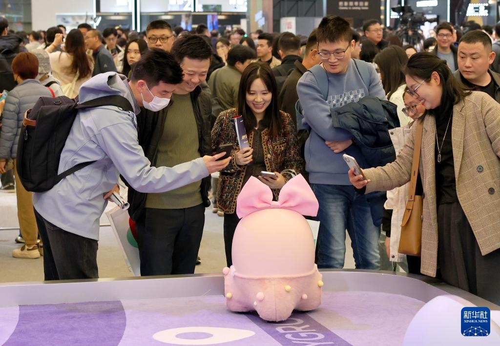 2025中国家电及消费电子博览会在上海开幕 2025中国家电及消费电子博览会在上海开幕