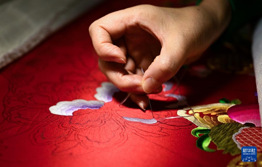 文化中国行丨妙手神针绣江湖