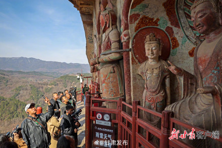 天水景区旅游人气旺 天水景区旅游人气旺