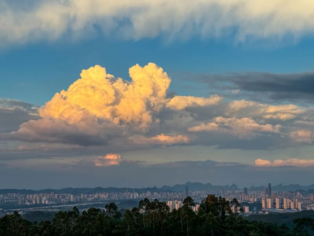 还有新冷空气！柳州升温后，又迎雷暴大风+冰雹等强对流天气