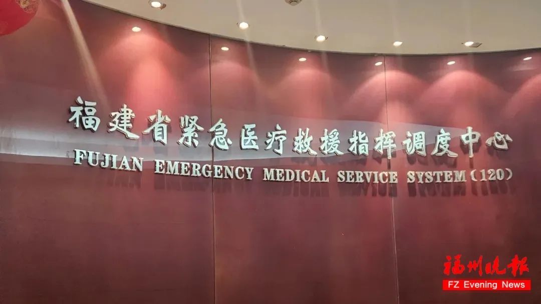 16天新生儿呛奶窒息后，为何不用海姆立克法？答案来了！