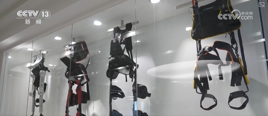 “首发+”碰撞“新”火花释放无限可能 助推消费新空间加速“进化” “首发+”碰撞“新”火花释放无限可能 助推消费新空间加速“进化”