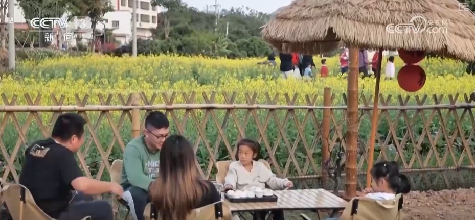 “首发+”碰撞“新”火花释放无限可能 助推消费新空间加速“进化” “首发+”碰撞“新”火花释放无限可能 助推消费新空间加速“进化”