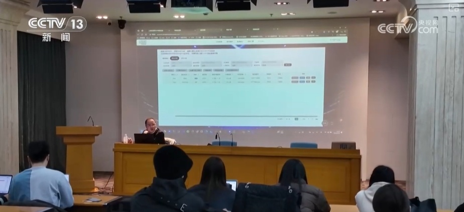 “首发+”碰撞“新”火花释放无限可能 助推消费新空间加速“进化” “首发+”碰撞“新”火花释放无限可能 助推消费新空间加速“进化”