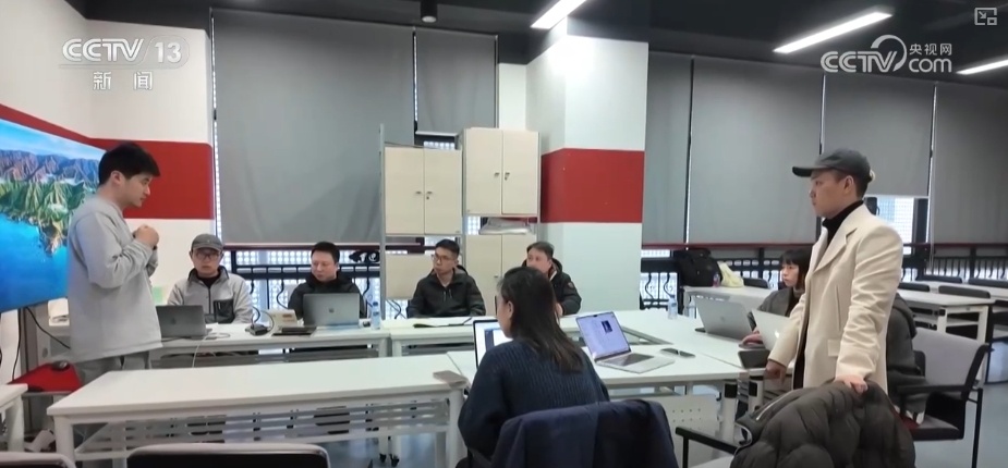 “首发+”碰撞“新”火花释放无限可能 助推消费新空间加速“进化” “首发+”碰撞“新”火花释放无限可能 助推消费新空间加速“进化”