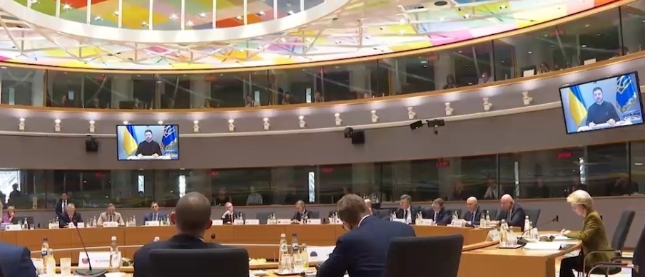 泽连斯基在欧洲理事会会议上发表讲话 强调对乌支持 泽连斯基在欧洲理事会会议上发表讲话 强调对乌支持