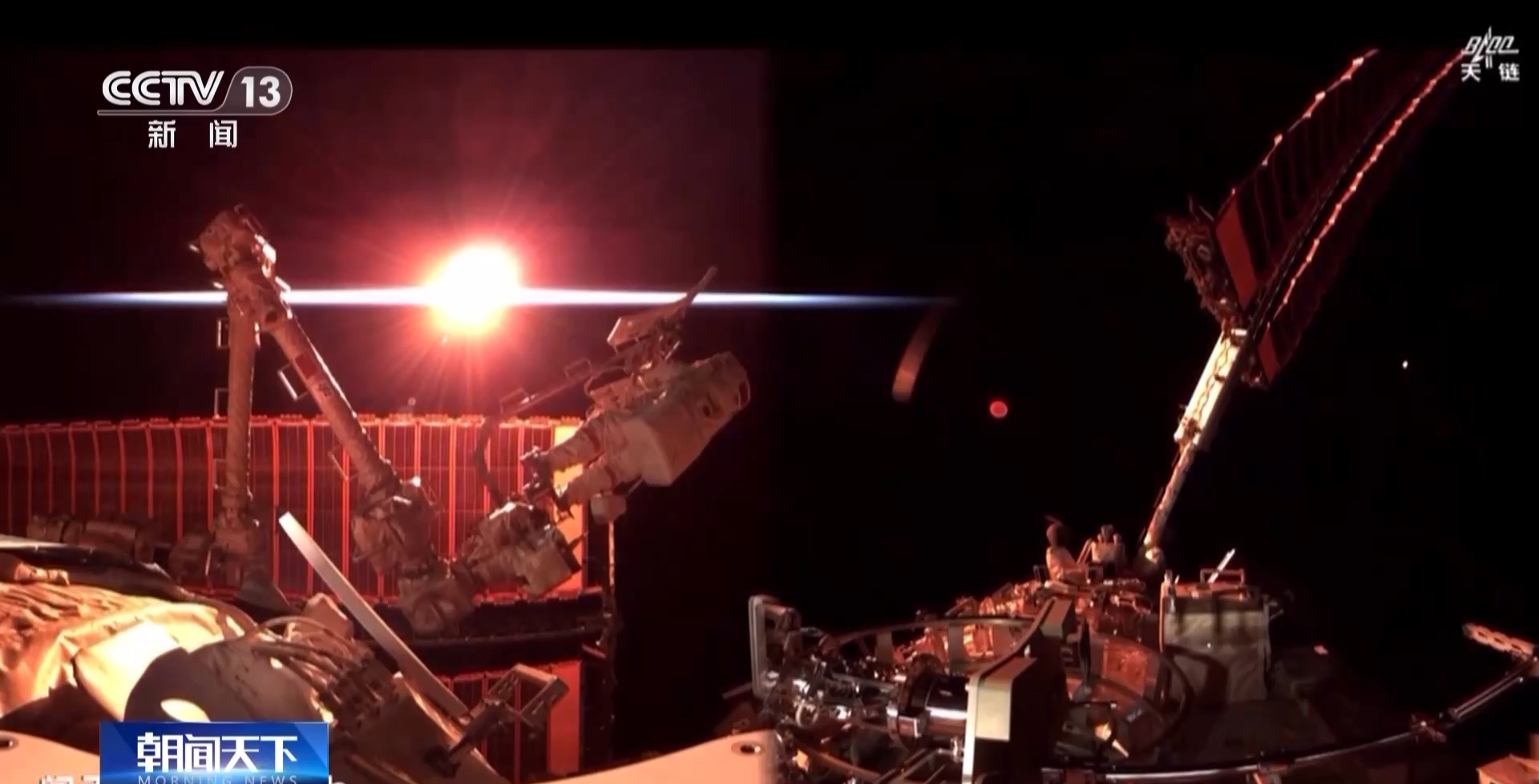 舱外航天服为何要“延寿”? 知识帖来了 舱外航天服为何要“延寿”? 知识帖来了