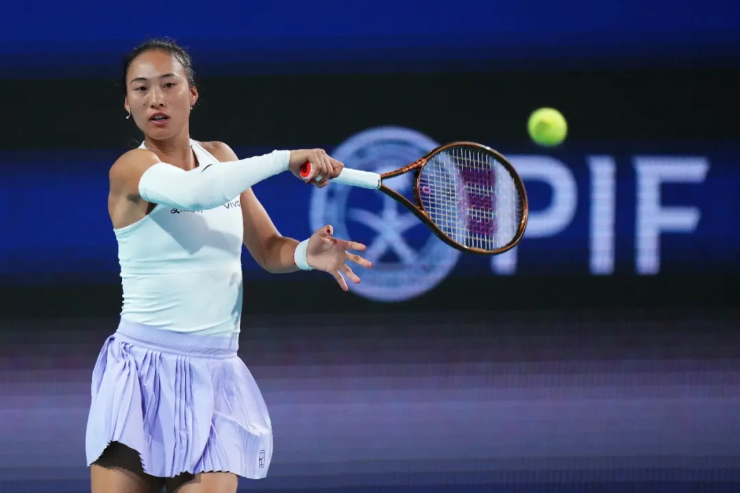 郑钦文2比0战胜汤森德，晋级WTA1000迈阿密站16强！