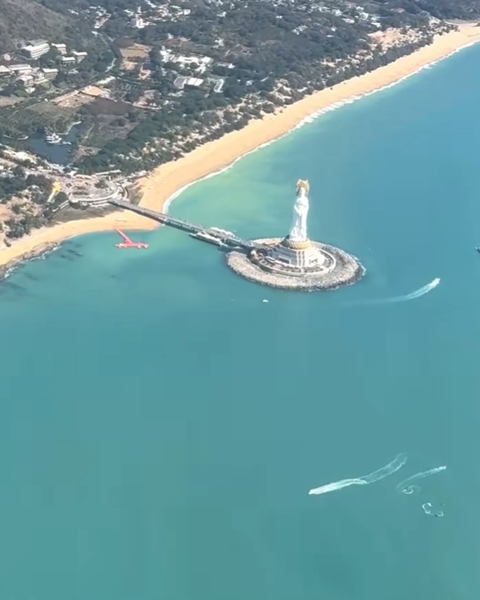 海上捡到10岁男孩！已独自漂流一天一夜