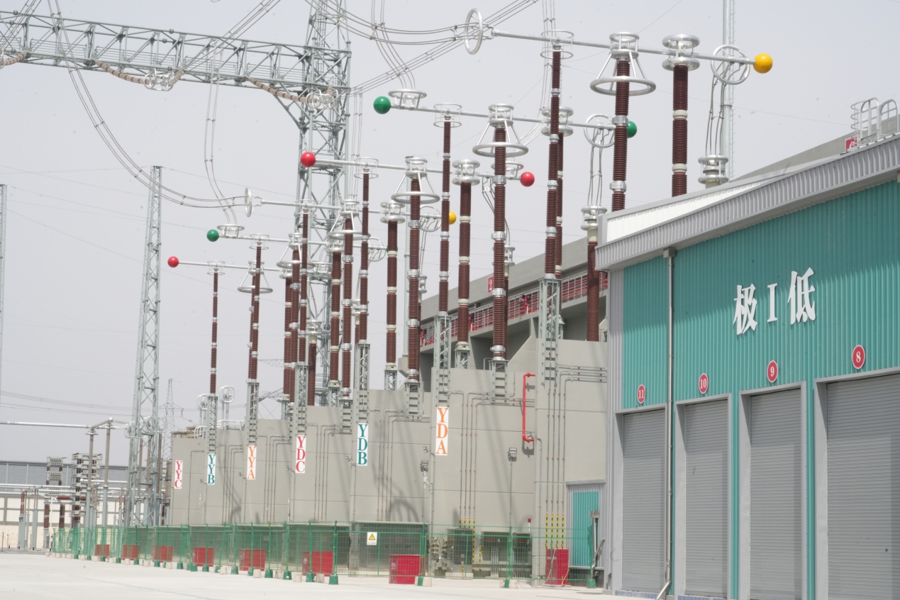 陇东至山东±800千伏特高压直流输电工程直流系统启动带电调试