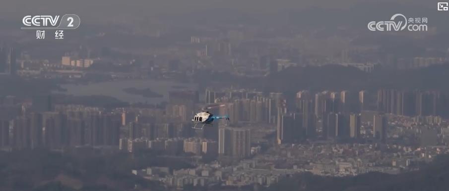 直升机“低空春游”受青睐 新场景带动新消费