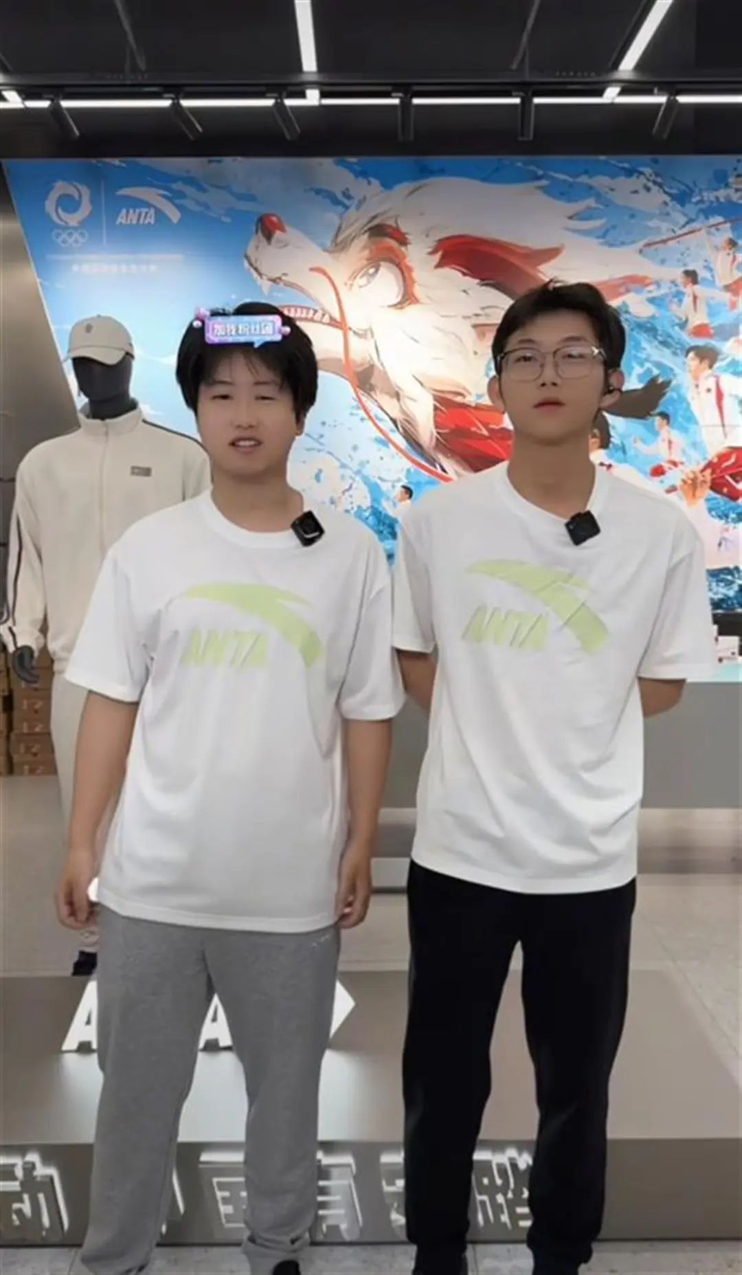 孙卓首次直播带货销售额超500万,父母现身直播间 孙卓首次直播带货销售额超500万,父母现身直播间