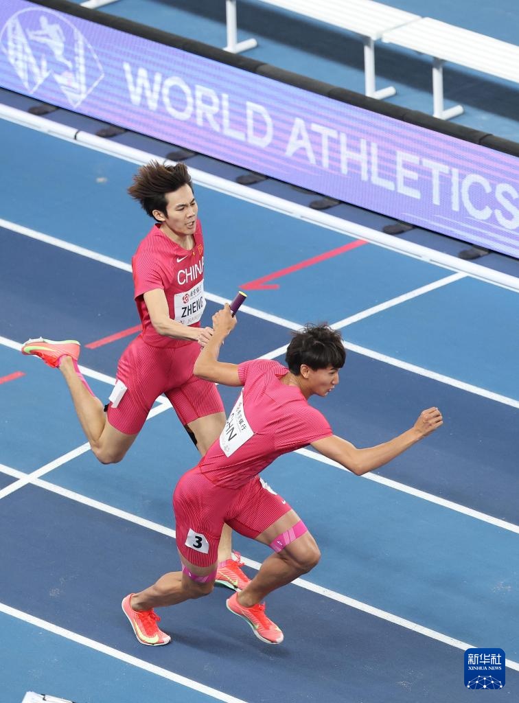 南京室内世锦赛：中国队破男子4x400米接力全国纪录
