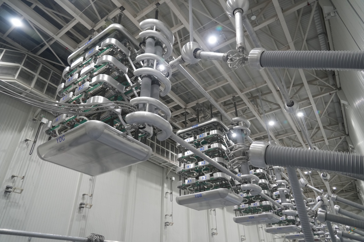 陇东至山东±800千伏特高压直流输电工程直流系统启动带电调试