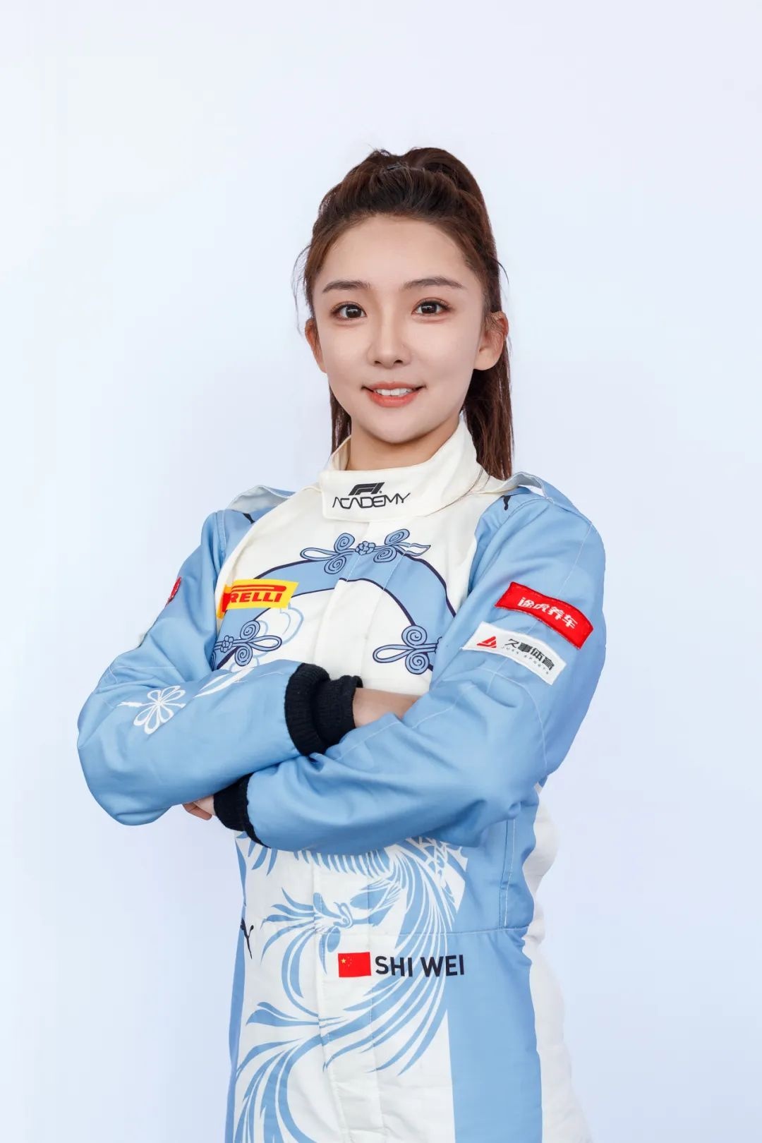 中国首位F1学院外卡女车手，上演“飞驰人生”