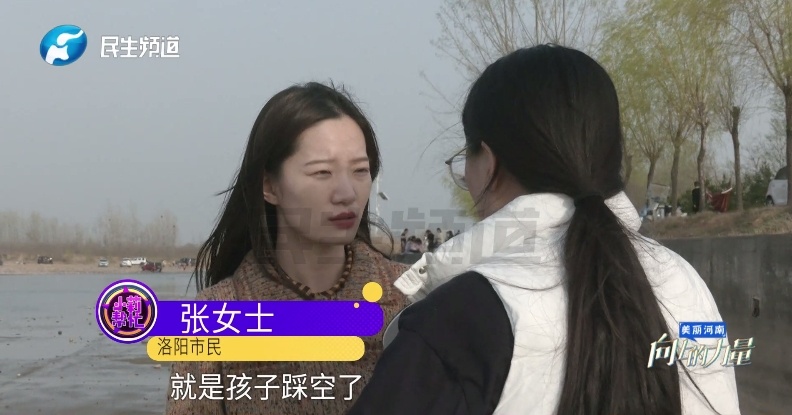 直接下跪！5岁女童家人泪崩，终于找到了！