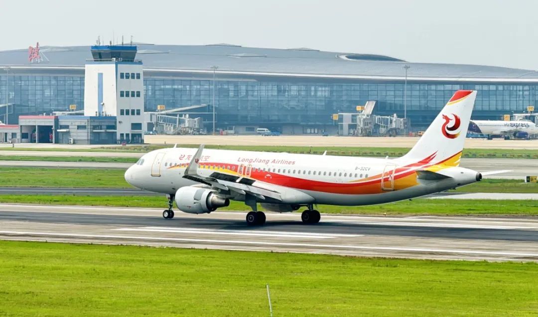 宁波直飞,只要2小时!每天有9班! 宁波直飞,只要2小时!每天有9班!