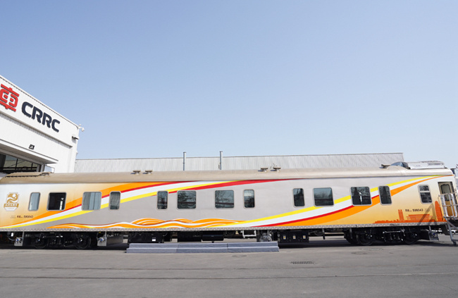 “中原铁道·大河之南号” 特色旅游列车正式下线