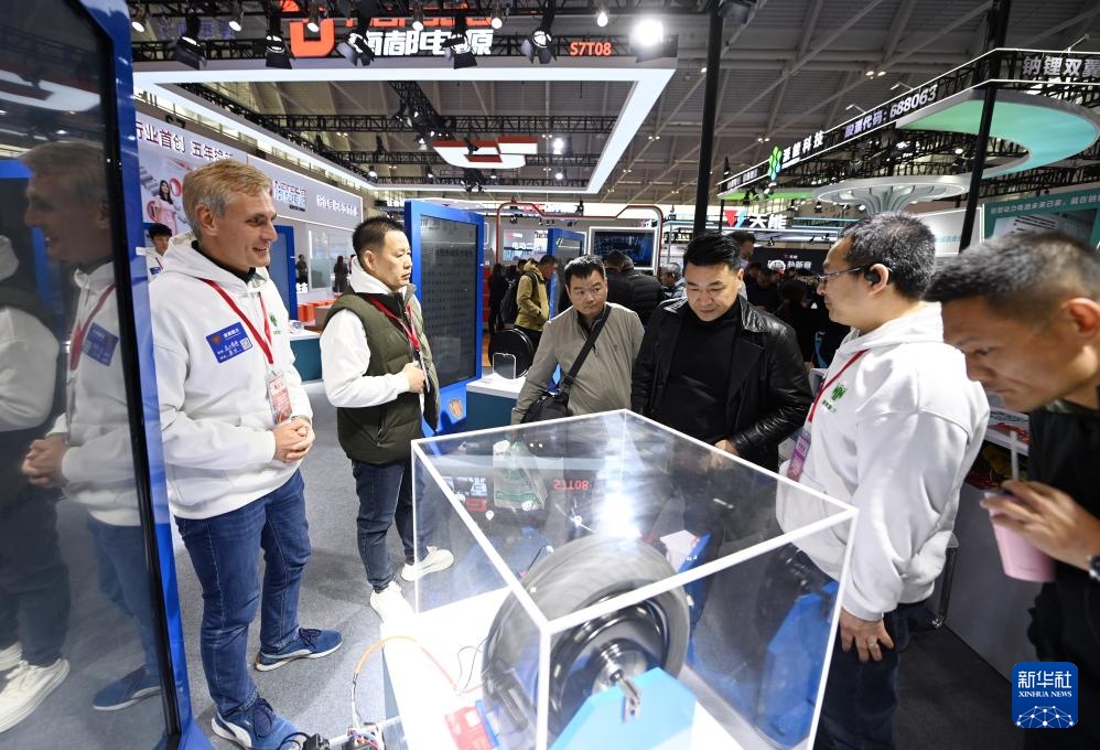 第二十三届中国北方国际自行车电动车展开幕