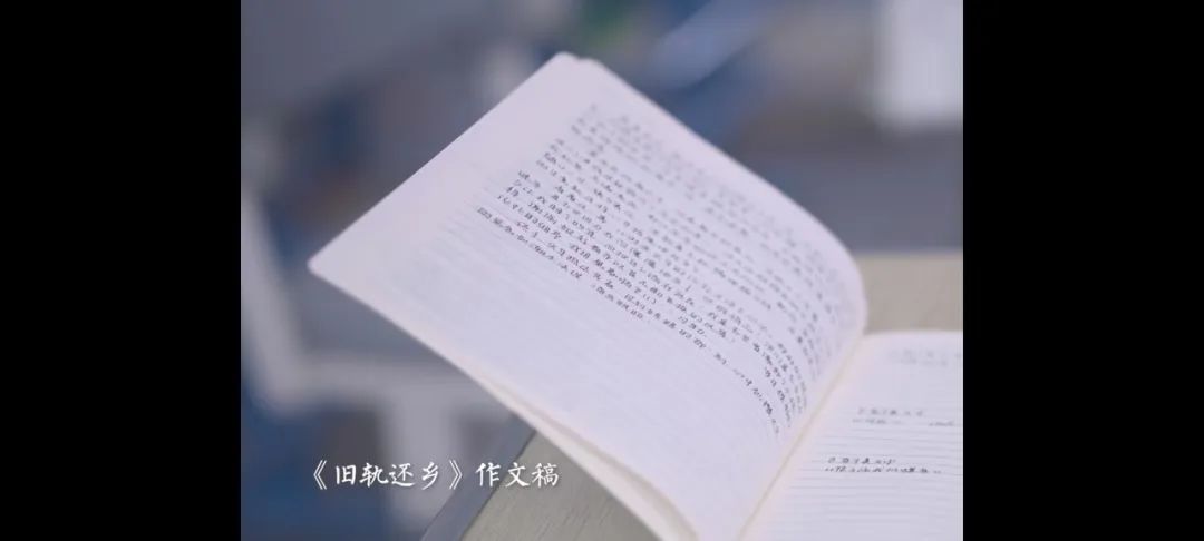 “句句不提思念，句句都是思念！” 初三女孩作文感动全网！本人回应