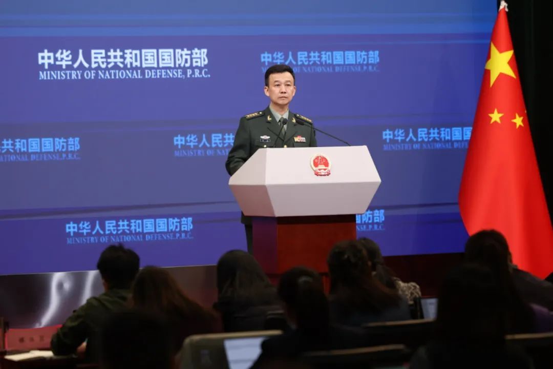 福建舰要进行正式舰载机弹射活动?国防部回应 福建舰要进行正式舰载机弹射活动?国防部回应