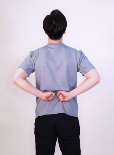 久坐人群注意了，这套操有效拯救你的“老腰”！