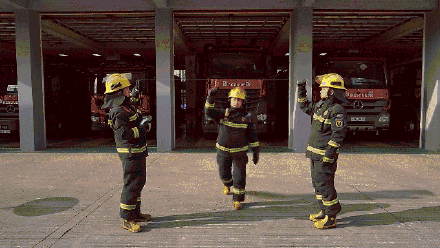必须注意!2天3起风筝线危害行人事件 必须注意!2天3起风筝线危害行人事件