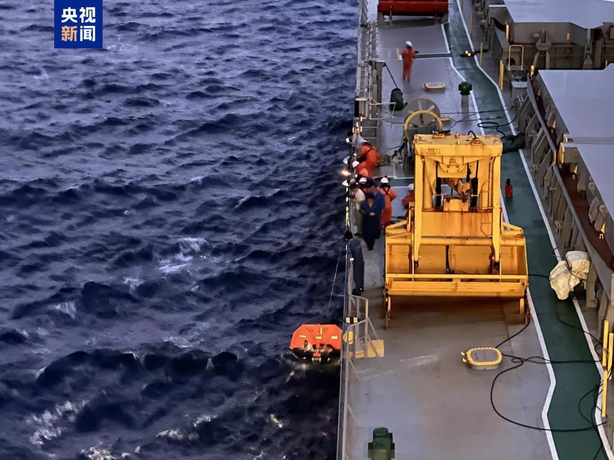 “是中国人救了我们” 6名遇险船员在巴西海岸成功获救