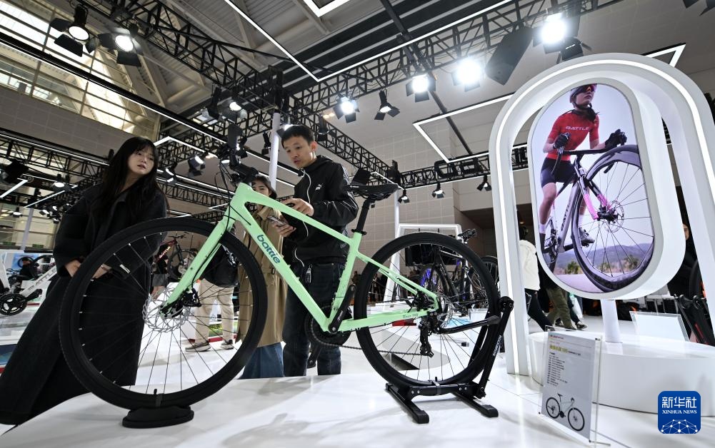第二十三届中国北方国际自行车电动车展开幕