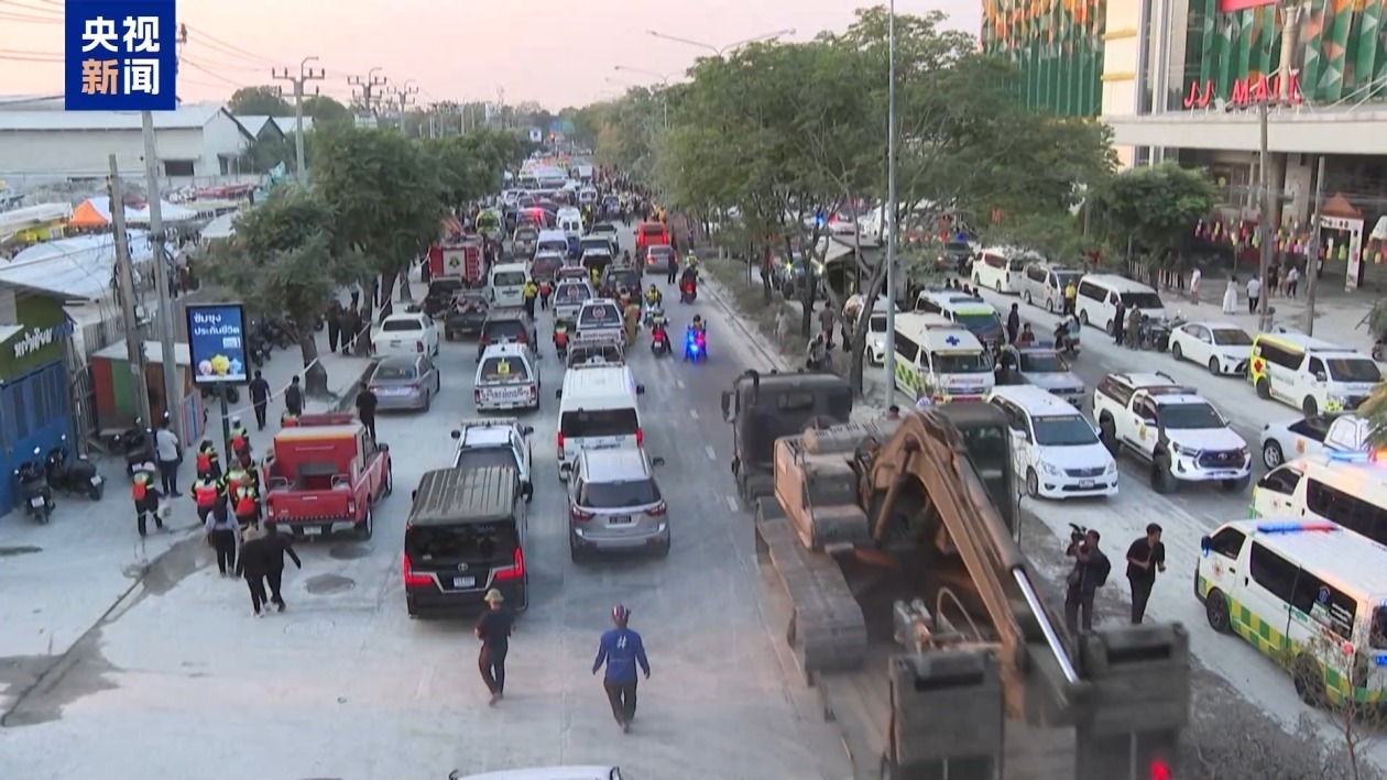 缅甸强震致道路桥梁受损严重 灾区通信中断 中方紧急驰援 缅甸强震致道路桥梁受损严重 灾区通信中断 中方紧急驰援