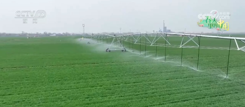 万象“耕”新绘“丰”景 各地多彩春耕画面拼就“三农”丰收盛景图
